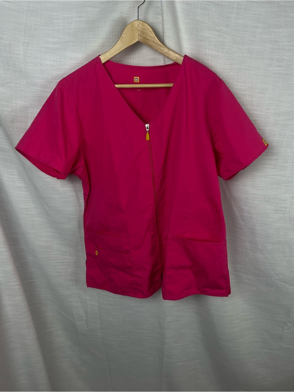 WonderWink Pink Scrubs Shirt with Zipper Size L - Picture 4 of 9